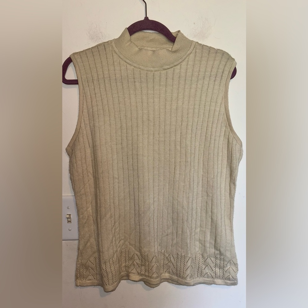 Alfred Dunner Cream Ribbed Knit Top
